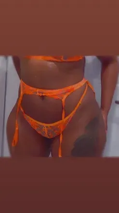 OnlyFans cuenta janayeee header 2
