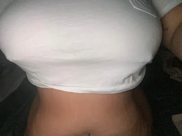 OnlyFans cuenta sexynurse38ddd avatar 1