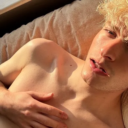 OnlyFans cuenta c4llm3boy avatar 1