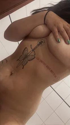 OnlyFans cuenta nicollealex avatar 1