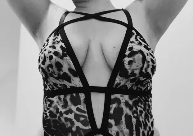 OnlyFans cuenta beautiful_hot_mess header 2