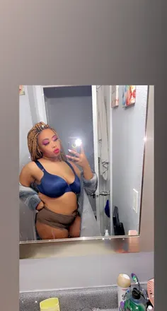 OnlyFans cuenta poohiceyy avatar 1