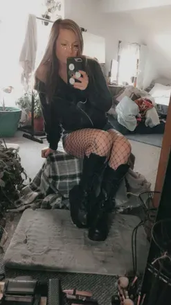 OnlyFans account  manddderbaby avatar 1