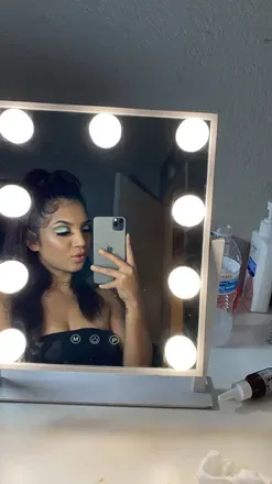 OnlyFans account  sussieeq header 2