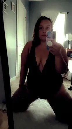 OnlyFans cuenta hellinheels2019 avatar 1