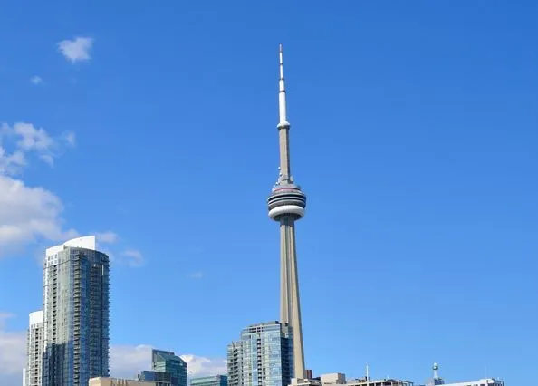 OnlyFans cuenta manfromtoronto header 2