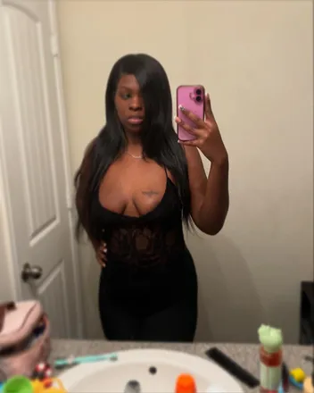 OnlyFans cuenta thaprettypimp header 2