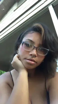 OnlyFans cuenta prettylittlenymphofree avatar 1
