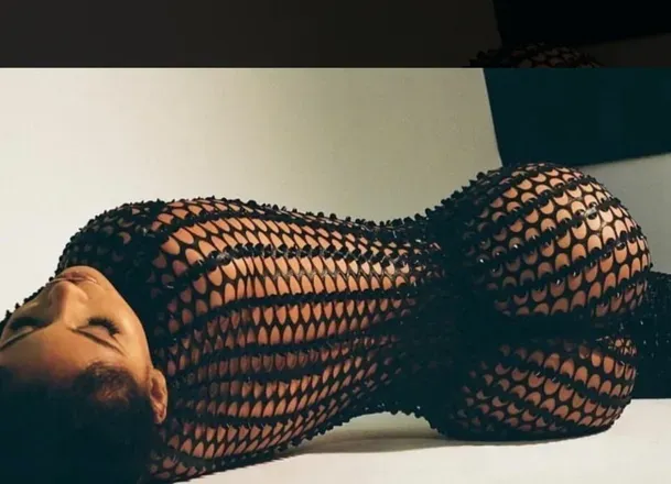 OnlyFans cuenta brunette32 header 2