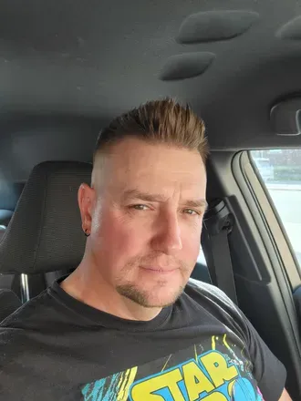 OnlyFans account  guyinyxe avatar 1