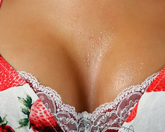 OnlyFans cuenta tasteofmollie header 2