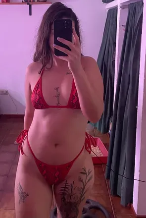 OnlyFans cuenta badandpretty avatar 1