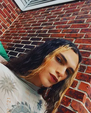 OnlyFans account  harmoneysprivate header 2