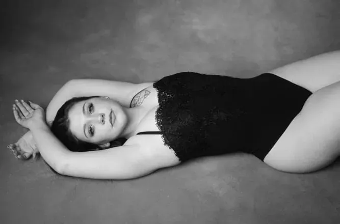 OnlyFans cuenta cakedupcarolina header 2