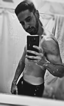 OnlyFans account  leeitoh header 2