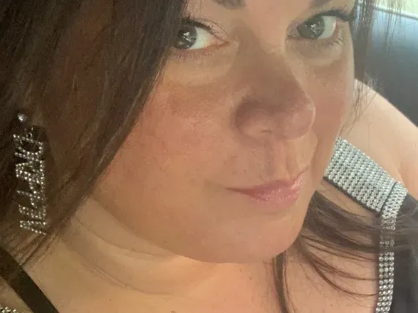 OnlyFans cuenta juice.ee.tits header 2