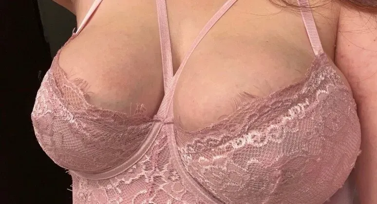 OnlyFans cuenta secret_mylf header 2