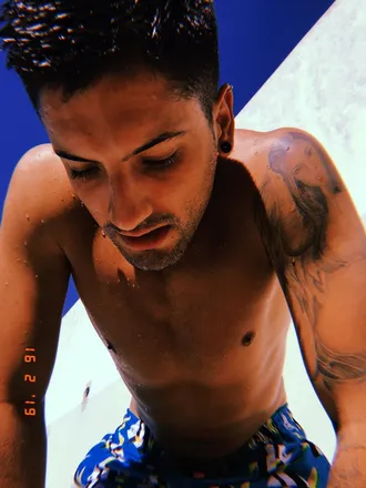 OnlyFans cuenta r.ema header 2