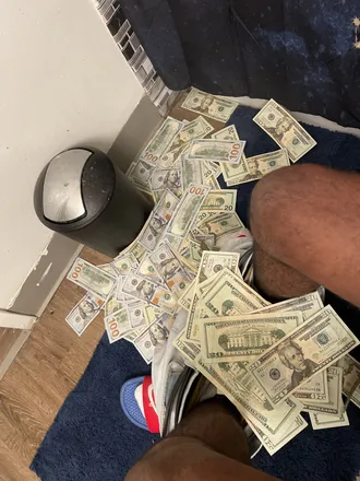 OnlyFans cuenta mrwhite2k19 header 2