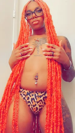 OnlyFans cuenta u27944524 header 2