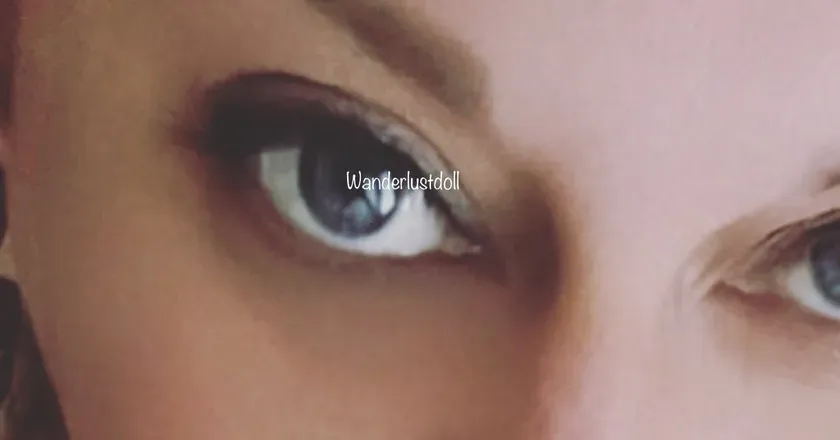 OnlyFans cuenta wanderlustdoll header 2