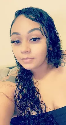 OnlyFans cuenta curly_mamii avatar 1