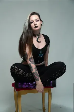 OnlyFans cuenta spookylittlewitch666 avatar 1