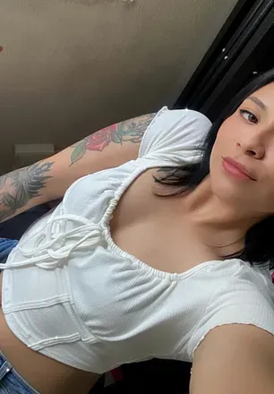OnlyFans account  chicmarbell avatar 1