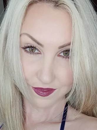 OnlyFans cuenta elly_glamour header 2