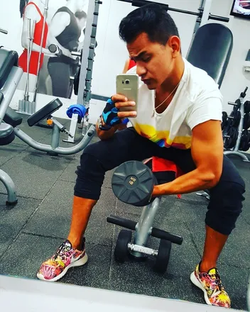 OnlyFans cuenta paolovaldiri header 2