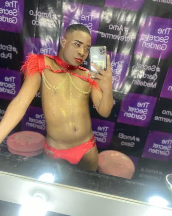 OnlyFans cuenta cristianlobon97 header 2