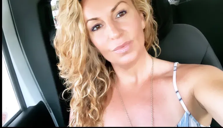 OnlyFans cuenta alliejames222 avatar 1