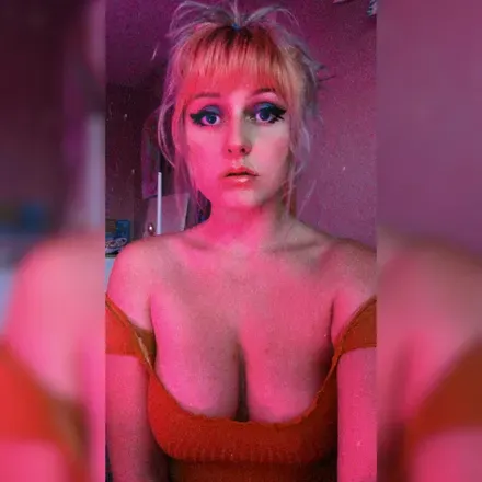 OnlyFans account  lazydaisydolittle avatar 1