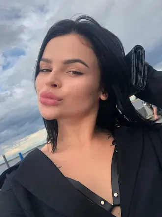OnlyFans cuenta elliereid avatar 1