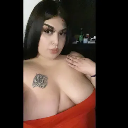 OnlyFans cuenta hennybabi avatar 1