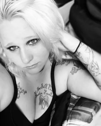 OnlyFans cuenta squeakypuddin header 2