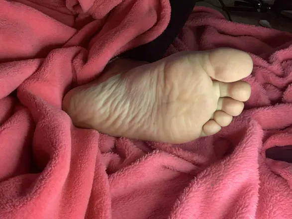 OnlyFans cuenta prettyfeetandfabulous__ avatar 1