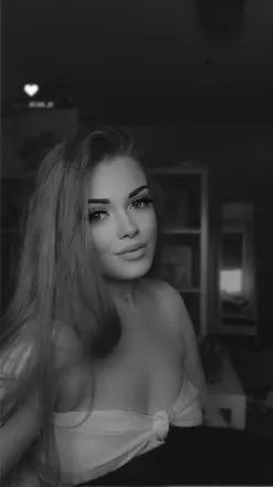 OnlyFans account  mandyws header 2