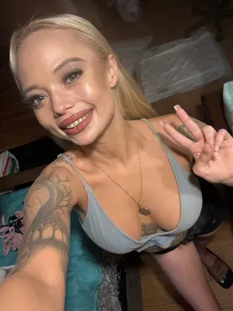OnlyFans cuenta milaarosexxx avatar 1