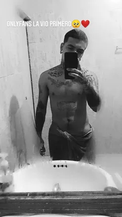 OnlyFans cuenta alexencinas header 2