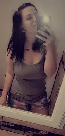 OnlyFans cuenta stonerchick96 header 2