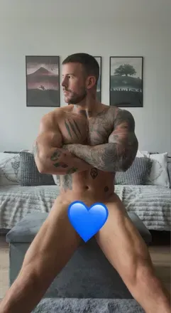 OnlyFans account  brucerogersxxx header 2