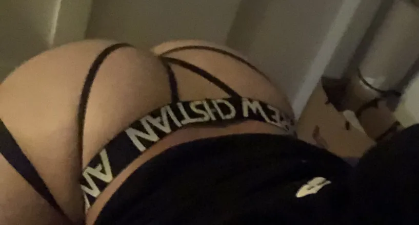 OnlyFans cuenta bootyboy1717 header 2