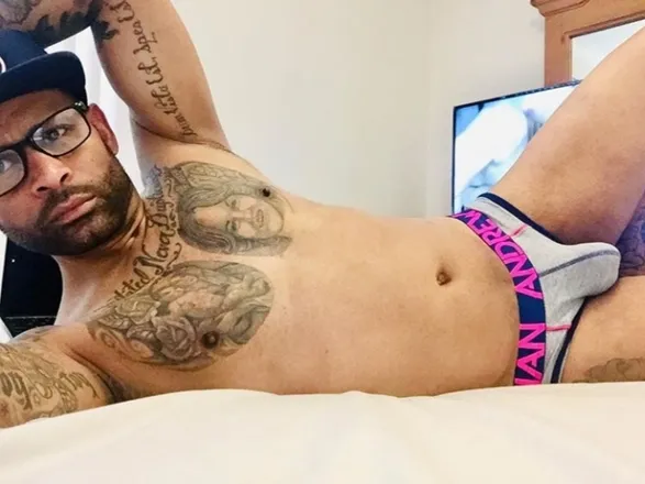 OnlyFans cuenta noellongever123 header 2