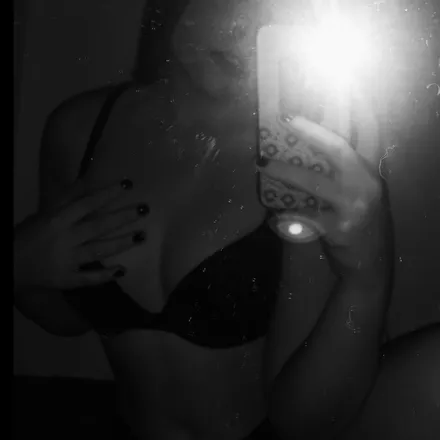 OnlyFans cuenta bekabutterfly header 2