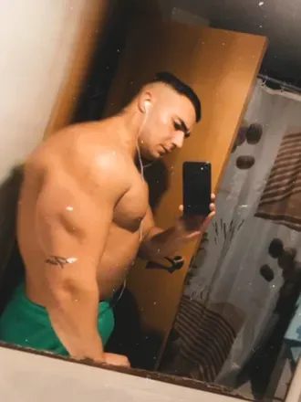 OnlyFans cuenta aston69 avatar 1