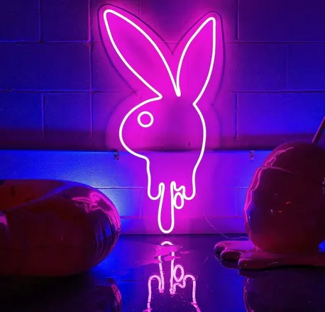 OnlyFans account  n_vsrt header 2