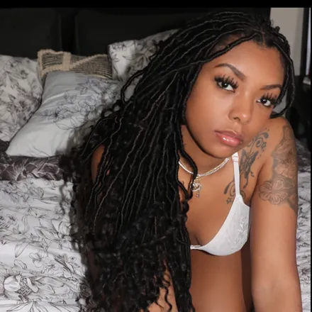 OnlyFans cuenta byondbeautifull header 2