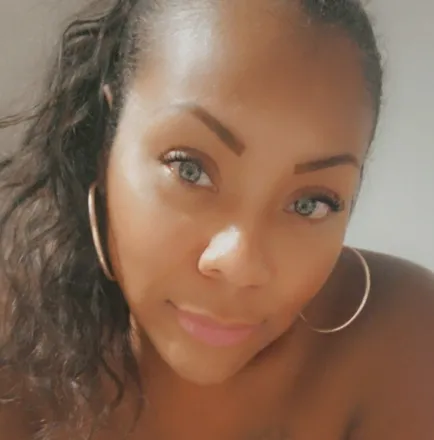 OnlyFans cuenta mariposa75 header 2