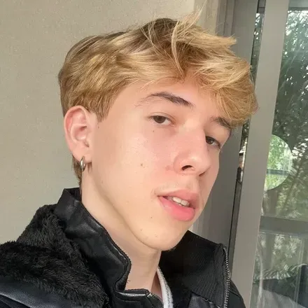 OnlyFans cuenta isaaqqdias avatar 1